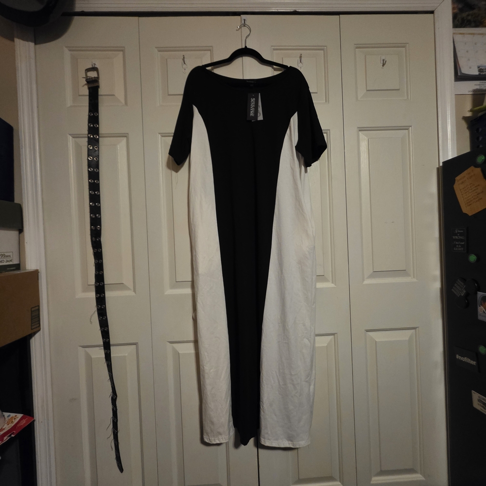 Chic Black and White Midi Dress